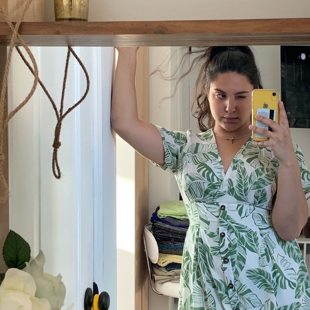 Flowy Vacation Dress!🌴